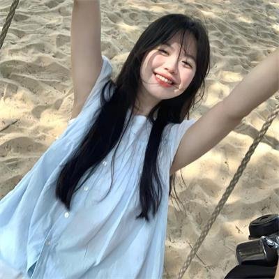学府春色海报